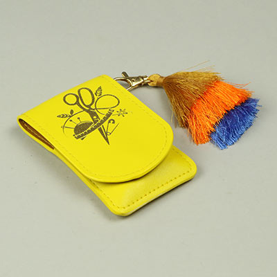 Sew Chic sewing kit