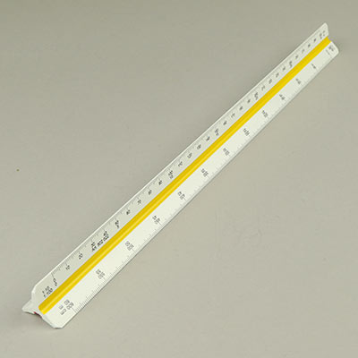 Triangular scale rule