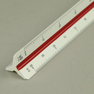 Triangular scale rule