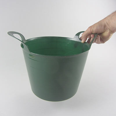 Flexible skip for mixing casting plaster