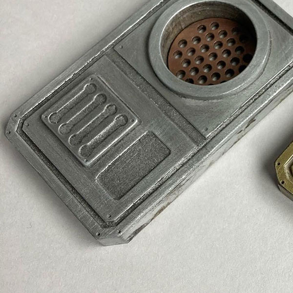 Cold cast resin props