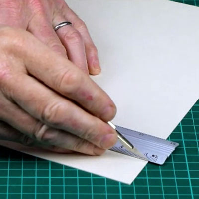 Model Making 101 - cutting finnboard