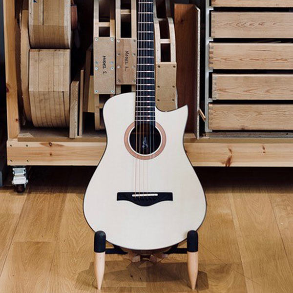 Tom Sands Guitars
