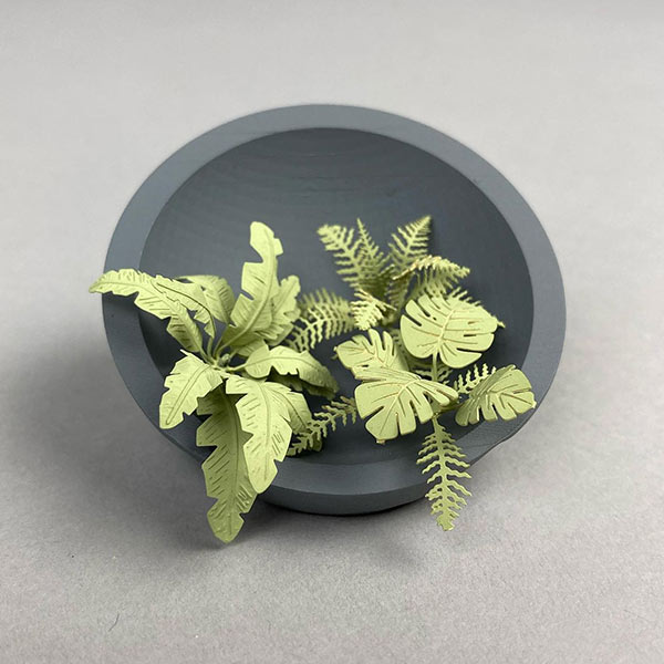 1:100 bespoke pot plant