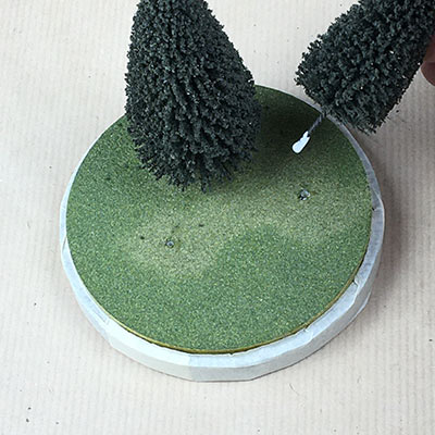 Creating a snowy model diorama