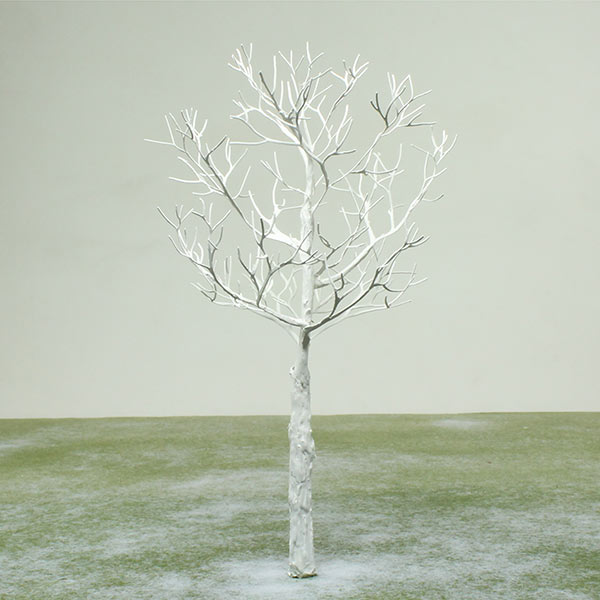 Model tree in Winter foliage